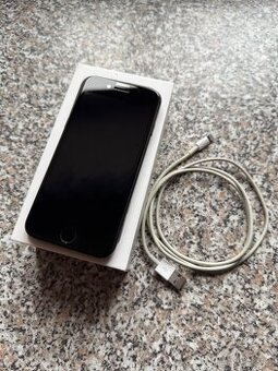 Apple iPhone 7 128GB černý