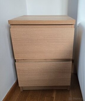 Skříňka nízká - noční stolek