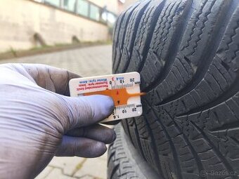 Plechovka 5x112  r15 pneu zimní 195/65 r15 Hankook