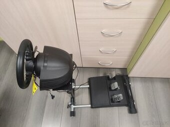 Volant PC XBOX  TMX pro Force