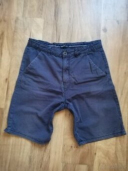 Chlapecké letní tm. modré kraťase zn. Reserved vel. 158