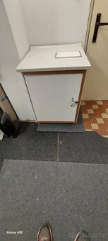 Robot uks skřínkový