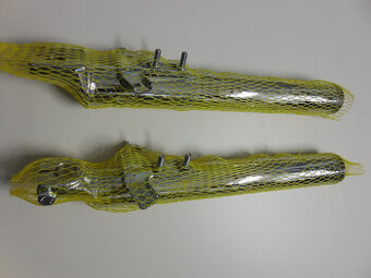 KLUZÁKY CHROM NA 2 ŠROUBY JAWA, ČZ - NOVÉ -