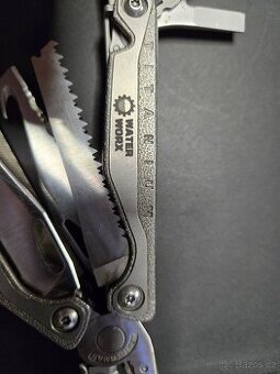 Prodám Leatherman Titanium Charge