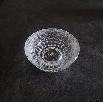 Vintage skleněná miska s květinovým vzorem