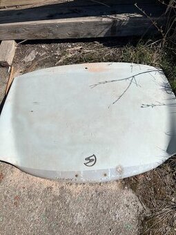 Trabant kapota motoru