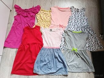 Dívčí šatičky 104 a 110
