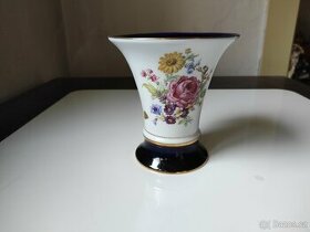 Porcelánová váza Royal Dux