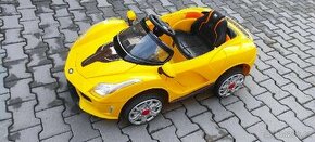 Dětské elektrické autíčko Ferrari - 1