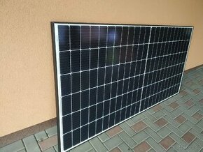 Solární panely JA Solar 460Wp.