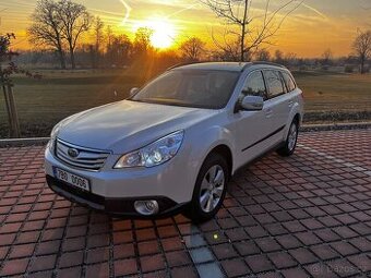 Subaru Outback 2,5I 4x4