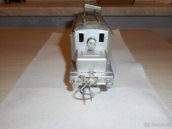 Na tří kolej starý Merkur = Hornby  rok 1931 až 1953