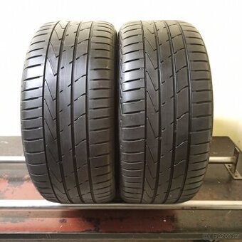 Hankook Ventus S1 Evo 2 245/45 R17 95W 4,5-5mm