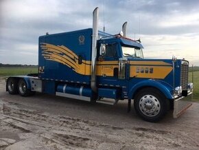 Freightliner FLC 1985 - výborný stav