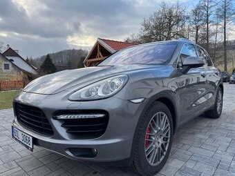 Porsche Cayenne 4.8 Turbo 368 Kw ACC/Burmester