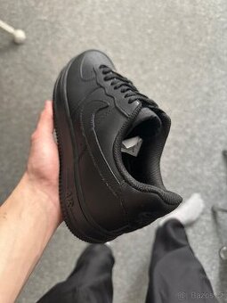 Nike Air Force 1 black