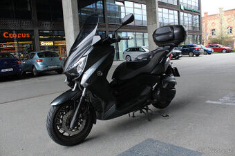 YAMAHA X MAX 400 , KOUPENÁ V CZ , SERVISNÍ KNÍŽKA.