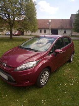 Ford Fiesta 1.2516v 60kw rok 2010 Trend