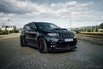 JEEP GRAN CHEROKEE 6.4 V8 HEMI