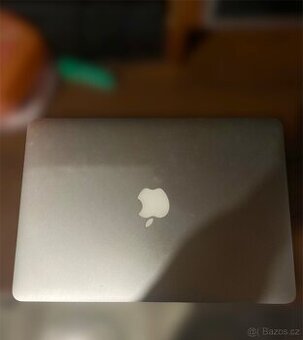 Macbook Pro RETINA + Nabiječka