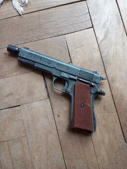 Colt 1911 od firmy Bruni (plynová) - 1