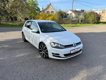 Golf 1.4 tsi 103 kW dsg highline bixenon navi kamera