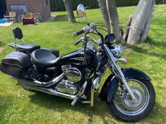 Honda vt 750