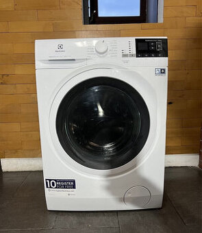 Kombinovaná pračka se sušičkou Electrolux 7/4kg
