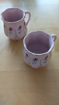 Hrnky - růžový porcelán.