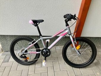 Dívčí kolo Kross