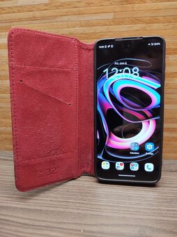 Prodàm mobilnì telefon za 3000 Kč