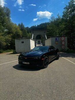 Chevrolet camaro