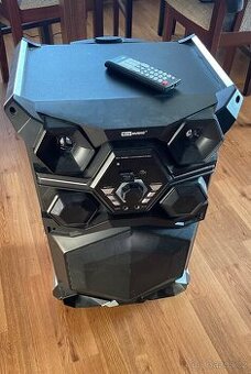 Bluetooth reproduktory s FM rádiem