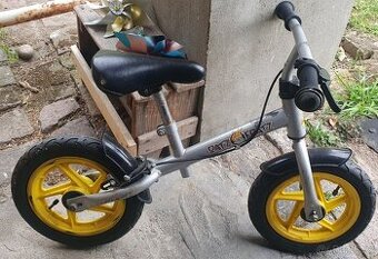 Dětské odrážedlo