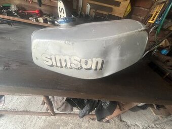 Simson nádrž