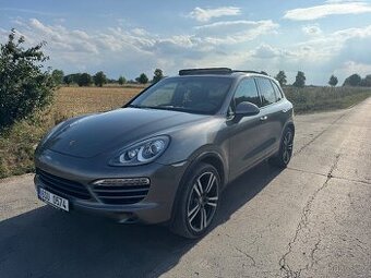 Porsche cayenne 3.0/V6 2013 180kw top stav