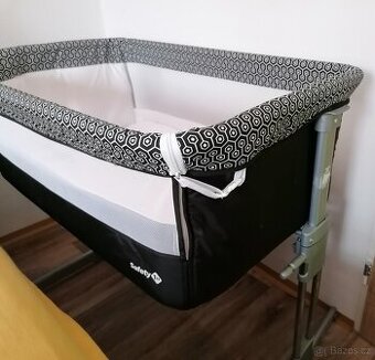 Prodám postýlku pro miminko Safety First Calidoo
