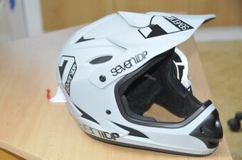 Integrální přilba 7ídp SEVEN M1 2022 -Grey L