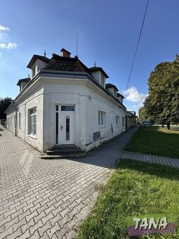Prodej rodinného domu 288 m², Městec Králové, ev.č. 00300