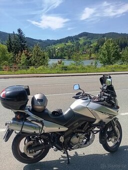 Suzuki DL 650 v- strom