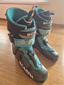Skialpove boty Scarpa F1