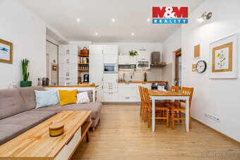 Prodej bytu 3+kk, 72 m², Hradec Králové, ul. Bozděchova