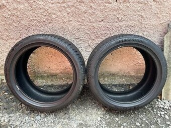 Prodám gumy 255/40/19 Bridgestone