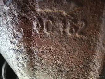 KATALYZATOR s potrubim ,renault a citroen