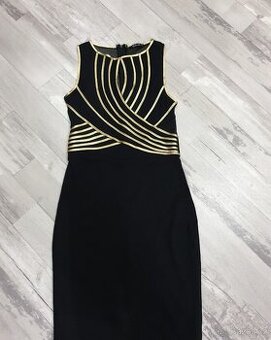 Krásně společenské šaty