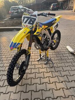 Suzuki RM-Z450