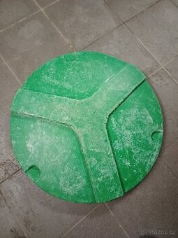 Pochuzi poklop - sachta 60cm