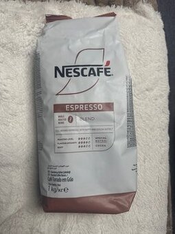 Nescafé Espresso - zrnková káva 1 kg