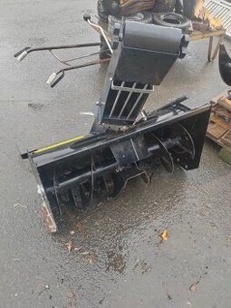 Stiga sněhová fréza k rideru pro pohon 4x4 i 4x2