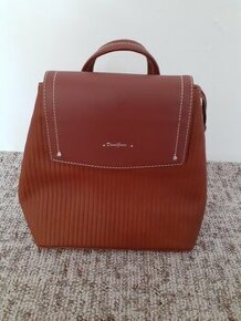 Dámský městský batoh, hnědý - značka David Jones